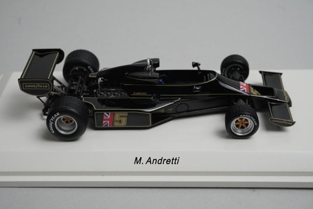 1:43 Rave R70042 Lotus 77 #5 winner of the 1976 Japanese GP M. Andretti model car