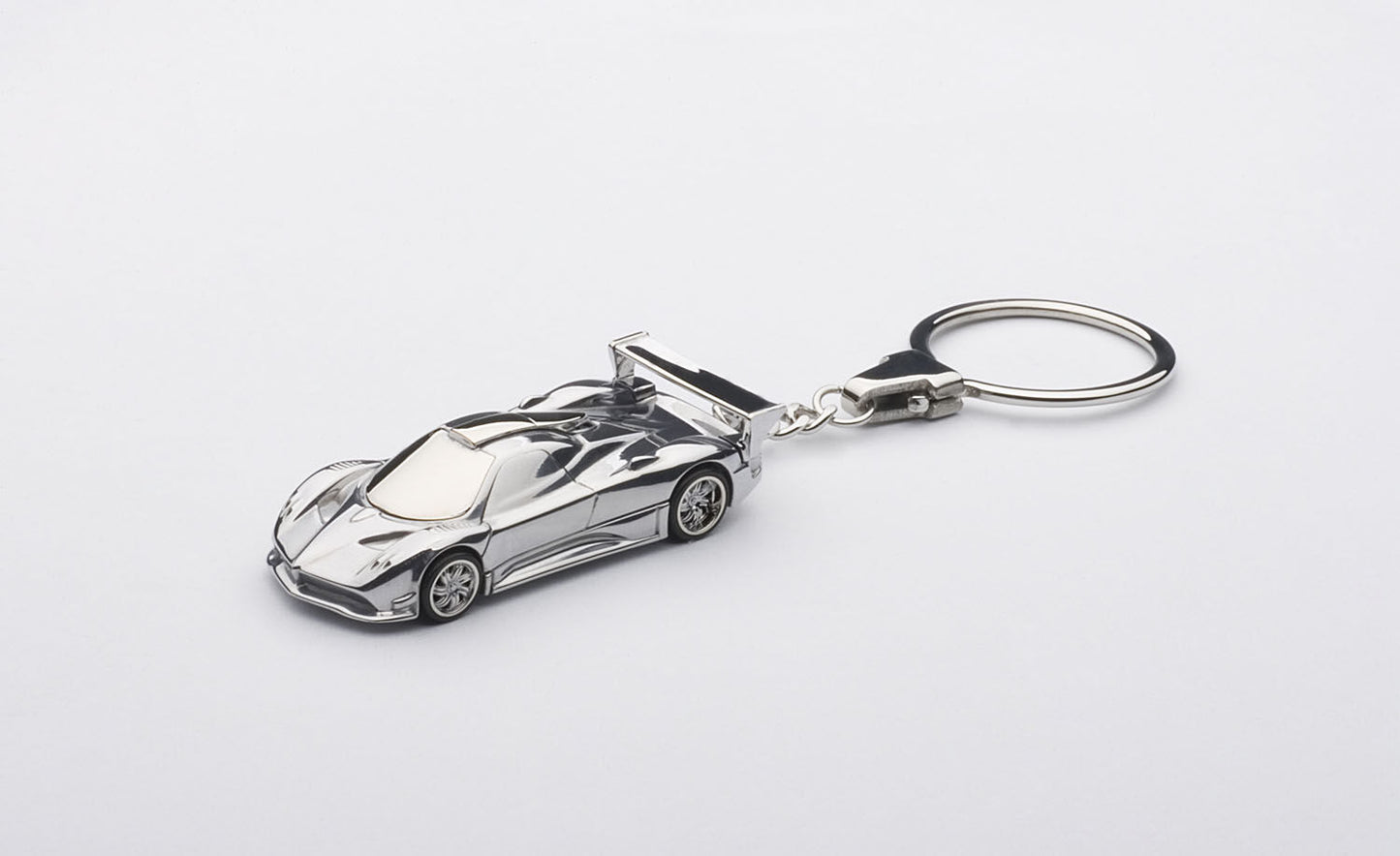 [Back-order] AUTOart 41626 1:87 Pagani Zonda R Key Chain (Aluminum) Trackable Shipping