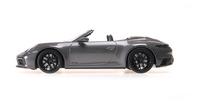 [ Back-order ] MINICHAMPS 155063031 1:18 Porsche 911 Carrera 4 GTS Cabriolet 2020 Grey Metallic model car