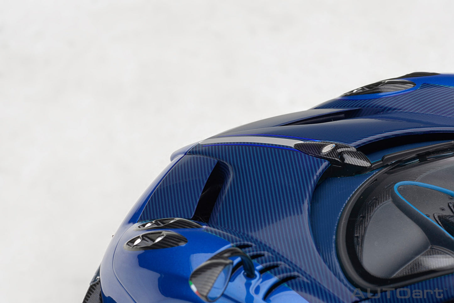 78277 AUTOart 1:18 Pagani Huayra BC Metallic Blue/Blue Carbon model car