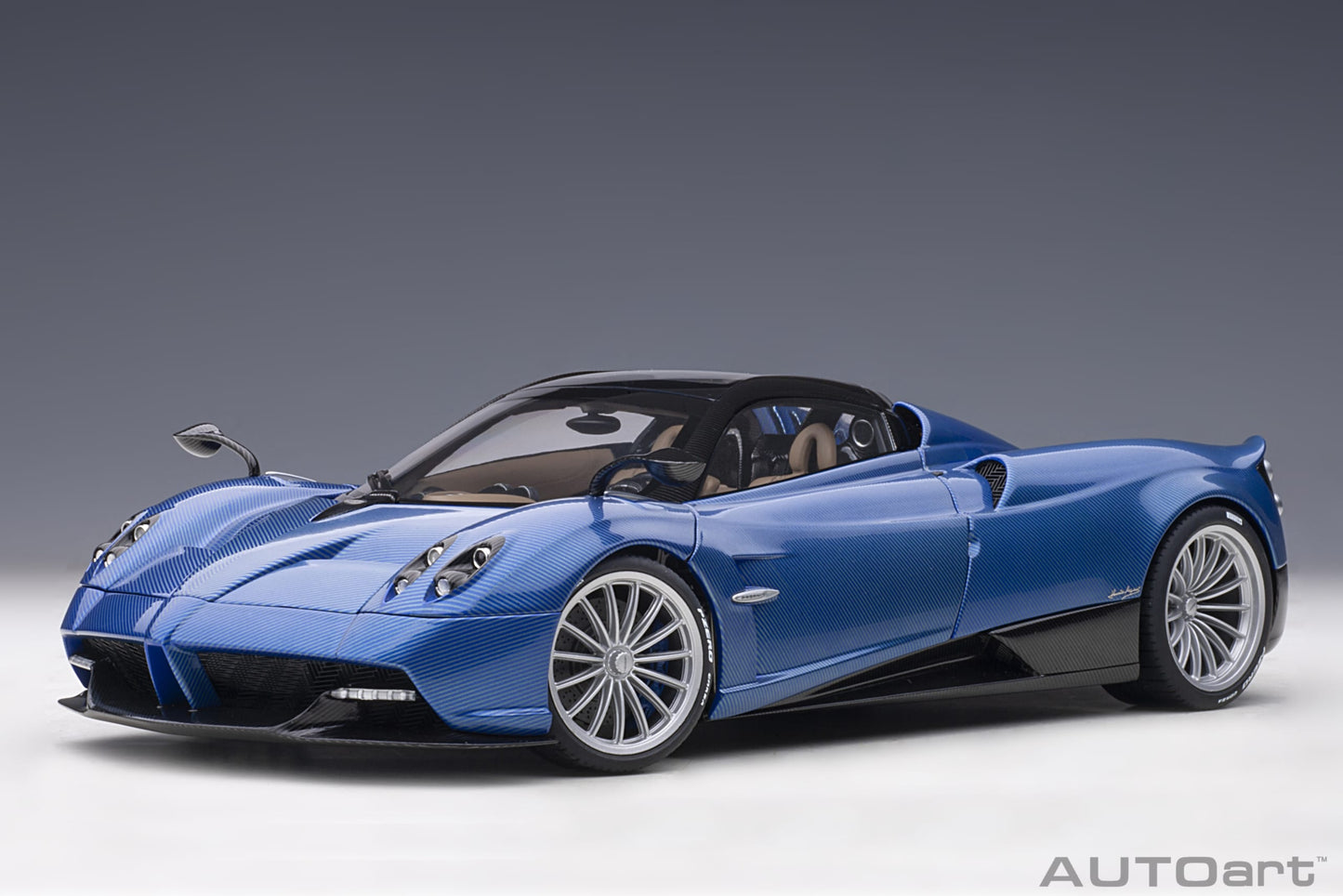 78286 AUTOart 1:18 Pagani Huayra Roadster Blue Carbon