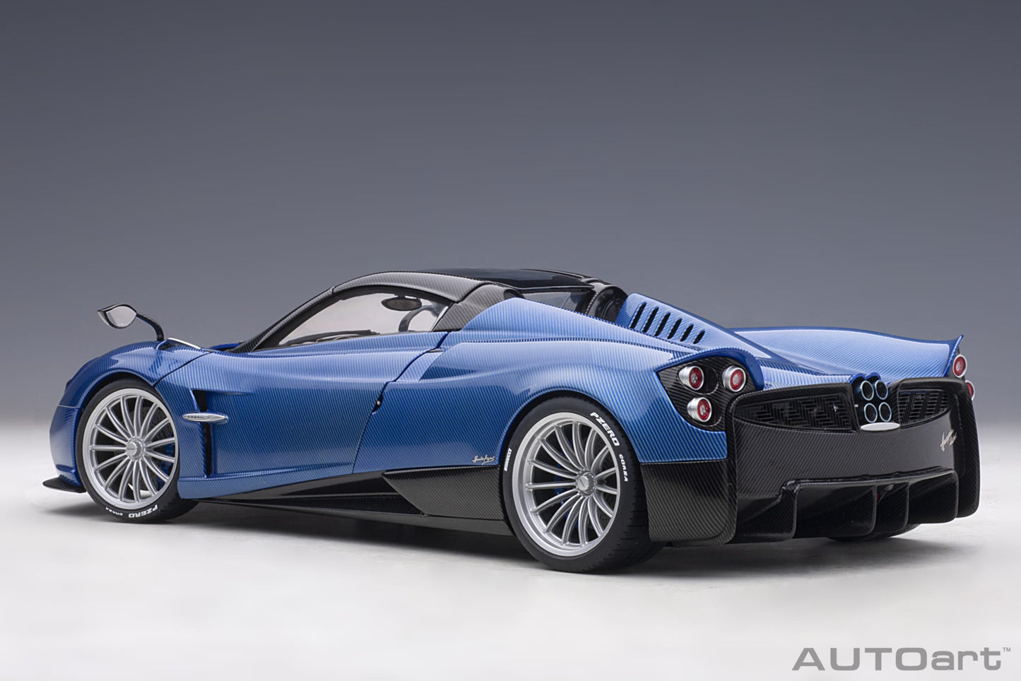 78286 AUTOart 1:18 Pagani Huayra Roadster Blue Carbon