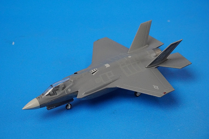 1:200 F-35A Lightning II USAF 412th Test Wing 461st Test Squadron Edwards Base #07-0744 556521 Herpa