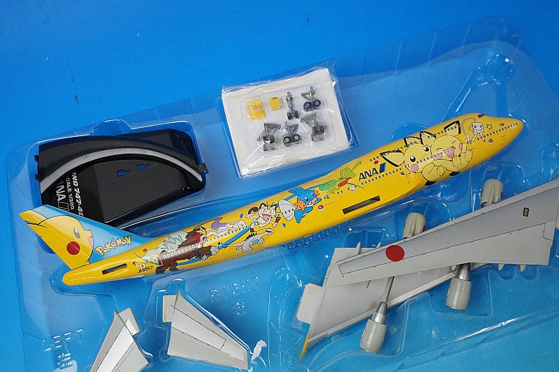 1:200 B747-400 ANA Pokemon Pikachu Jumbo JA8957 NH20010 ANA