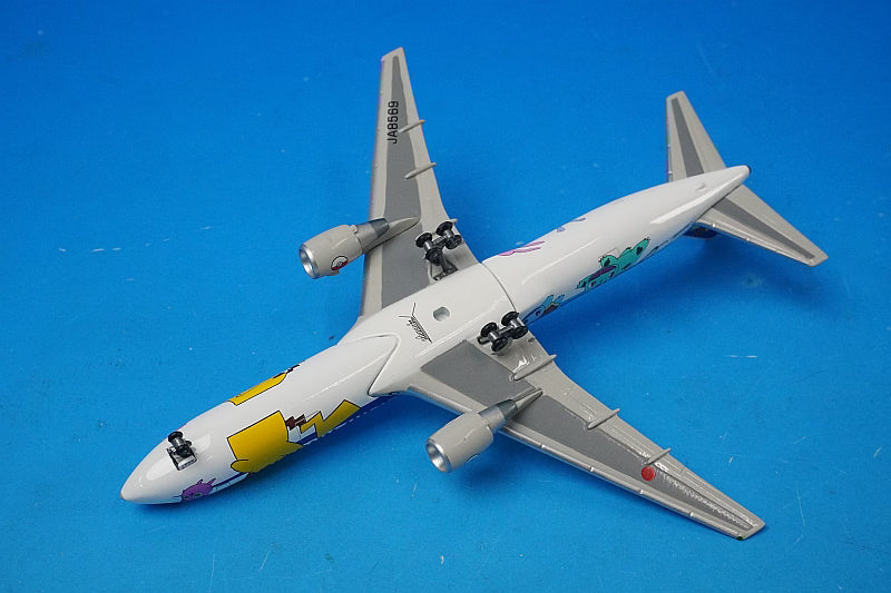1:400 B767-300 ANA Pokemon Jet 1998 JA8569 Phoenix airplane model