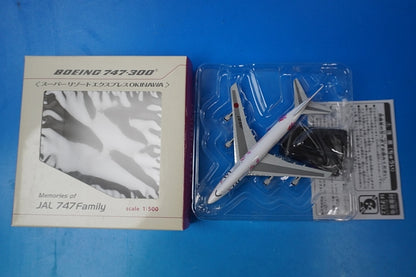 1:500 B747-300 JAL Super Resort Express Okinawa Resort Pink BJE2084 JALUX airplane model