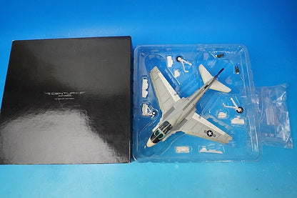 1:72 A-6E Intruder USMC Moonriders 1976 588202 CENTURY WINGS airplane model
