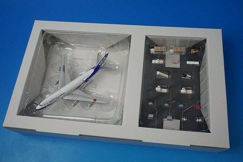 1:400 B747SRF NCA Nippon Cargo old paint JA8158 GSE accessory with base KZG44403 ANA