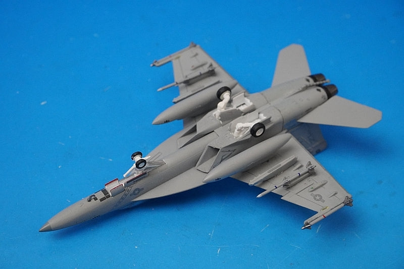 1:200 F/A-18F US Navy 102nd Fighter Attack Squadron Diamondbacks Hogan airplane model