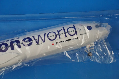 1:200 B777-200 JAL One World JA771J BJQ2012 JALUX airplane model