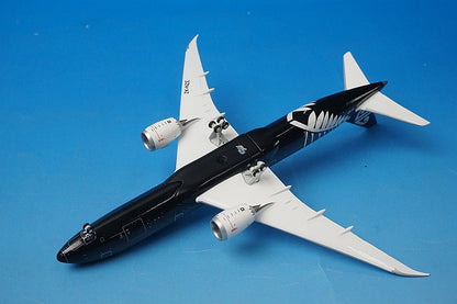 1:400 B787-9 Air New Zealand ZK-NZE GJANZ1405 Gemini