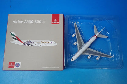 1:500 A380-800 Emirates Paris Saint-Germain A6-EOT 529440 Herpa airplane model