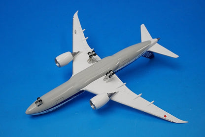 1:400 B787-8 ANA Dreamliner JA801A NH40038 ANA airplane model