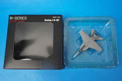 1:200 F/A-18F USN VFA-154 Black Knights NG101 6146 Hogan airplane model