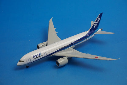 1:400 B787-8 ANA Dreamliner NH40028 ANA