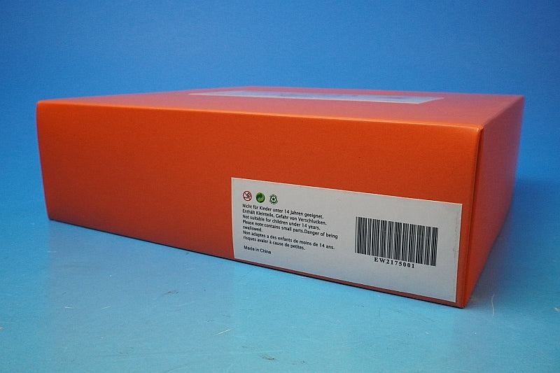 1:200 Embraer 175 FDA No. 12 White JA12FJ EW2175001 airplane model