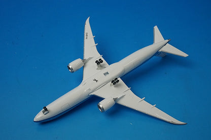 1:500 B787-9 KLM Royal Dutch Airlines PH-BHO 528085-002 Herpa airplane model