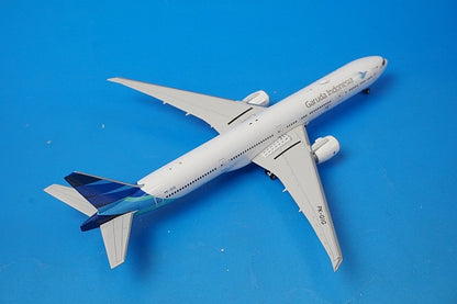 1:400 B777-300ER Garuda Indonesia PK-GIG 11062 Phoenix airplane model