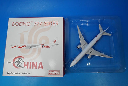 1:400 B777-300ER Air China B-2006 11022 Phoenix airplane model