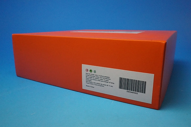 1:200 MD-81 JAS Japan Air System JA8461 EW2M81002 JC Wings airplane model