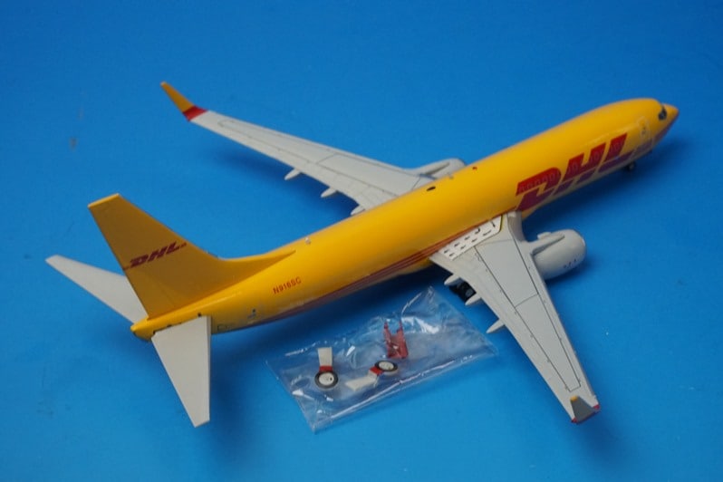 1:200 B737-800 BDSF DHL N916SC EW2738013 JC Wings airplane model