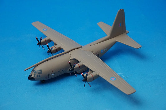 1:400 Lockheed C-130K Hercules Royal Air Force Lineham Base GMRAF008 Gemini