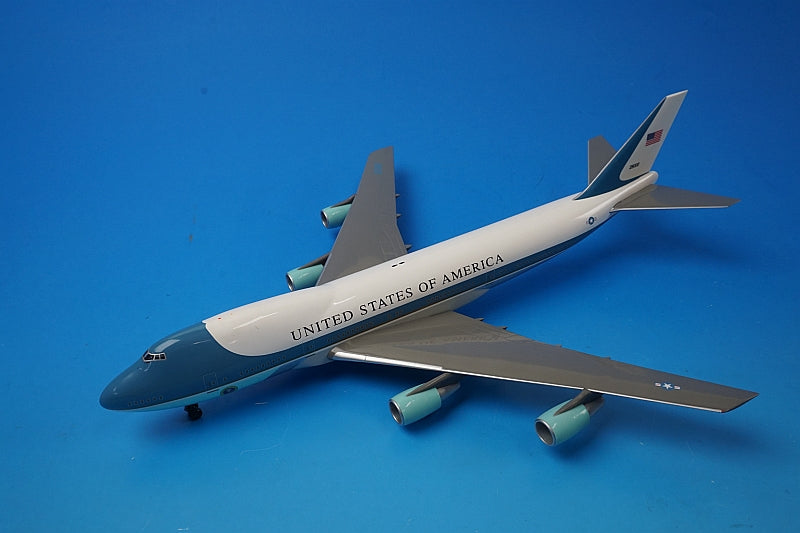 1:200 VC-25A USAF Air Force One #28000 550390 Herpa airplane model