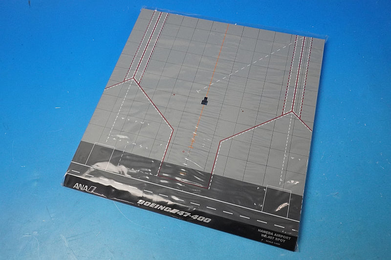 1:400 B747-400 ANA International Last Flight Door Open Ground Support Vehicle 17 Piece Set JA8958 NHG40072 ANA airplane model
