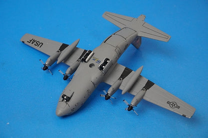 1:400 C-130H USN United States Air Force Newcastle Air National Guard #90-1057 GMUSA114 Gemini airplane model