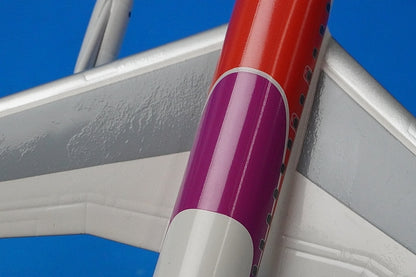 1:200 DC-8-62 Hawaiian N1807 IF80006 INFLIGHT airplane model