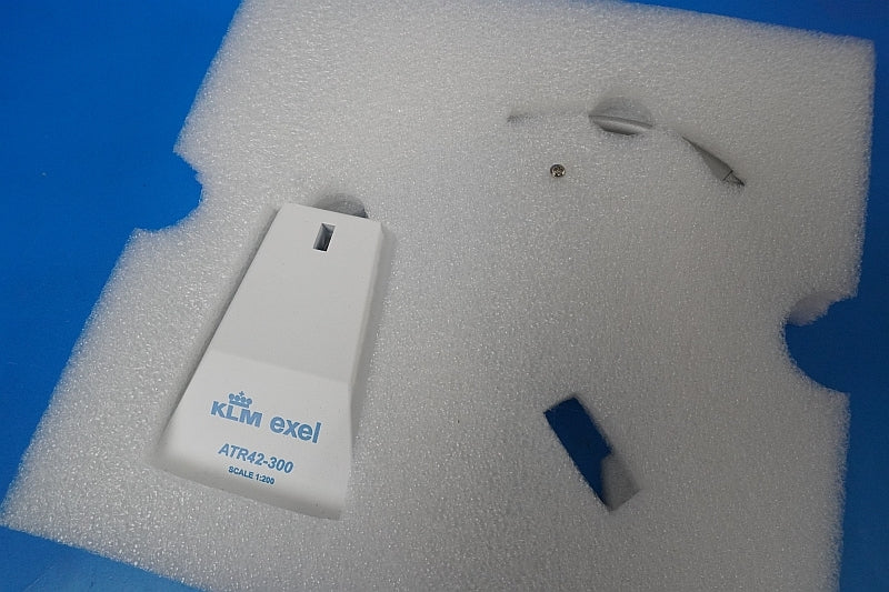 1:200 ATR-42-300 KLM Netherlands exel PH-XLD XX20147 JC Wings airplane model