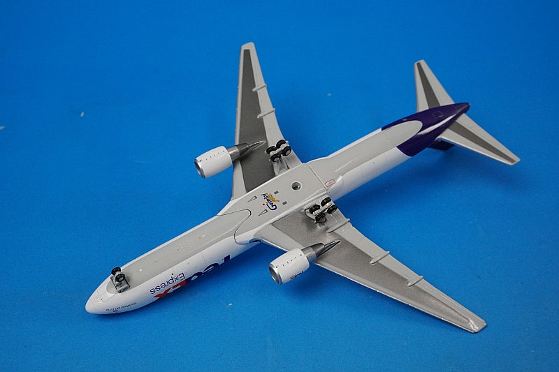 1:400 B767-300F FedEx N104FE GJFDX1994 Gemini