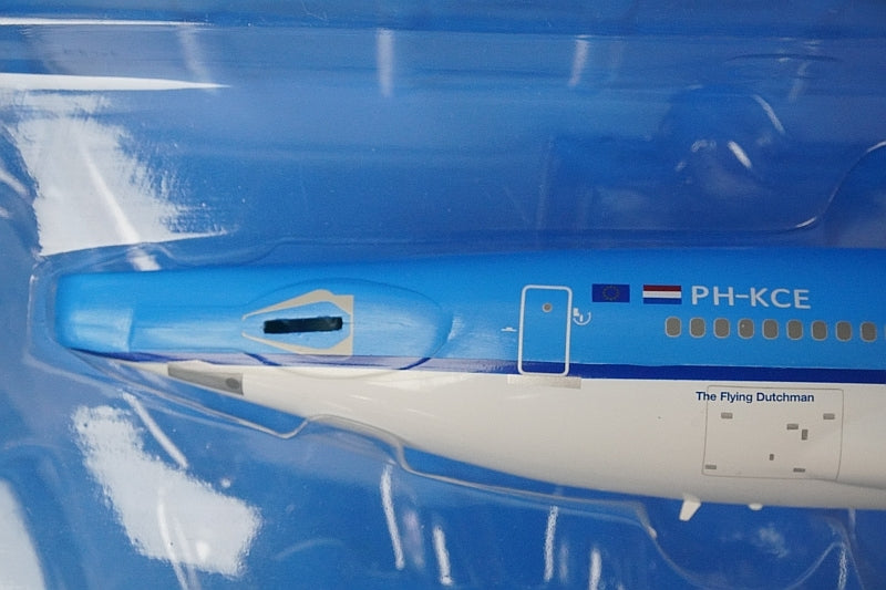 1:200 MD-11 KLM Netherlands PH-KCE 10055 Hogan airplane model