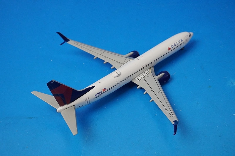 1:400 B737-900ER Delta N855DN GJDAL1628 Gemini airplane model