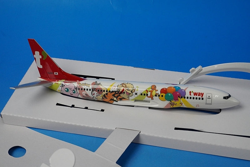 1:200 B737-800 T'way Pikachu Jet HL8306 T'way airplane model