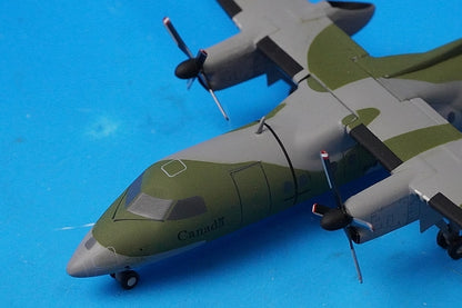 1:200 Dash 8-100 Royal Canadian Air Force XX2583 JC Wings airplane model