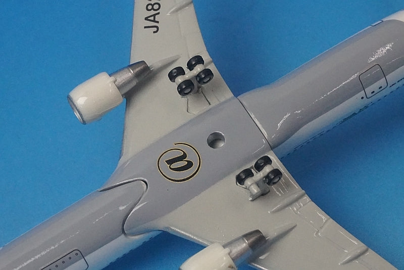 1:500 B767-346 JAL Aichi Expo Morizo & Kikkoro JA8253 NET Models airplane model