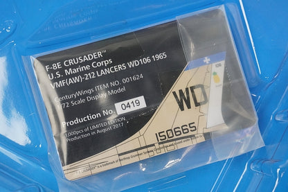 1:72 F-8E Crusader U.S. Marine Corps 212th Marine Fighter Squadron Lancers WD106 1965 001624 CENTURY WINGS