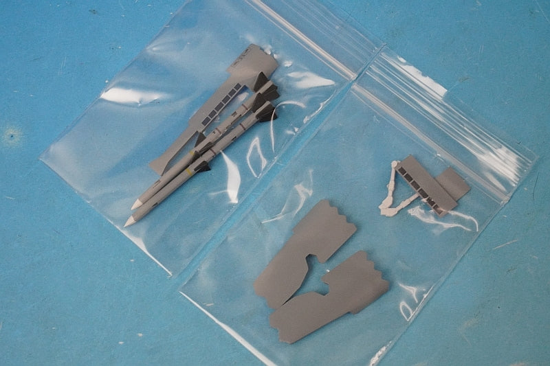 1:72  EA-18G Growler USN VAQ-141 Shadow Hawks 2010 WTW-72-029-001 Witty Wings airplane model