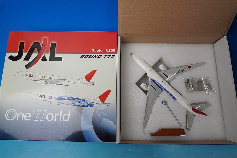 1:200 B777-200ER JAL Oneworld JA704J XX2673 JC Wings airplane model