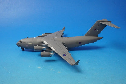 1:200 C-17A Royal Air Force No. 99 Squadron 7624 Hogan airplane model