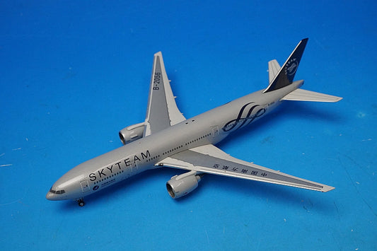 1:400 B777-200:ER China Southern China Southern B-2056 10333 Phoenix airplane model