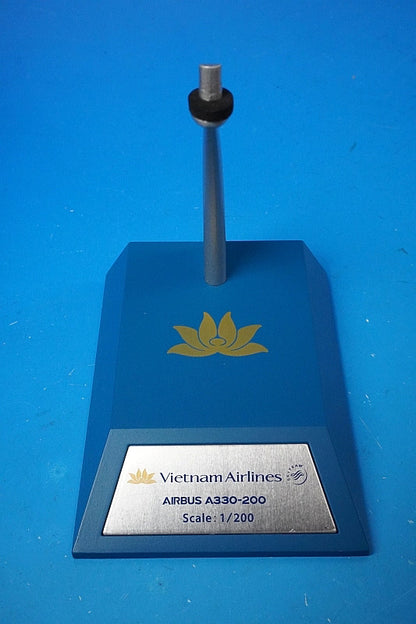 1:200 A330-200 Vietnam VN-A376 Inflight