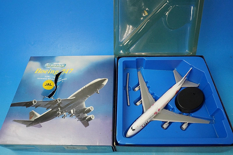 1:250 B747-346(SR) JAL Super Resort Express Okinawa/Resort Pink JA8187 852/11y Shabak