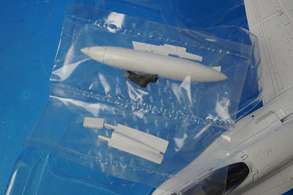 1:72 F/A-18A NASA Armstrong Flight Research Center Chase Plane, Edwards Air Force Base, N850NA/#161703 HA3563 Hobby Master airplane model