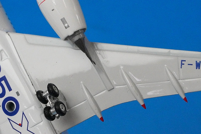 1:400 A350-900 Airbus House Colors F-WXWB 10970 Phoenix