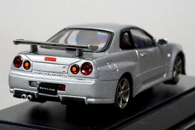 1:43 EBBRO 43058 Nissan Skyline GT-R R34 V-spec II Silver