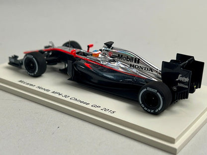 1:43 Spark S4615 McLaren Honda MP4-30 Chinese GP 2015 #14 F. Alonso model car
