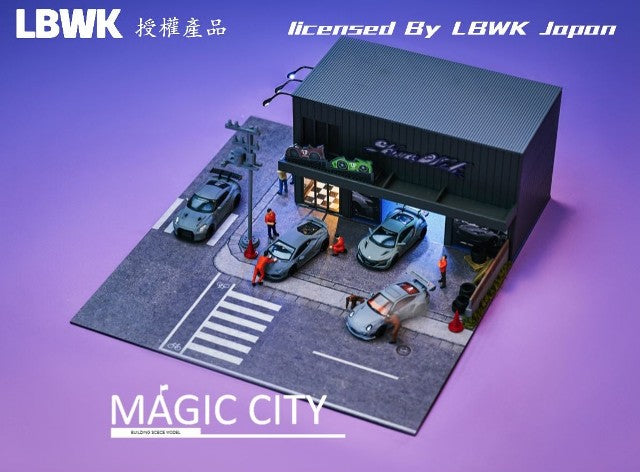 110035 Magic City 1:64 [30x40x17cm] LB LBWK Diorama Garage with LED lights *Figures and minicars are not included.