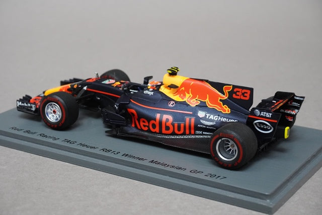 1:43 SPARK S5050 Red Bull Tag Heuer RB13 Malaysian GP Winner 2017 #33 Max Verstappen